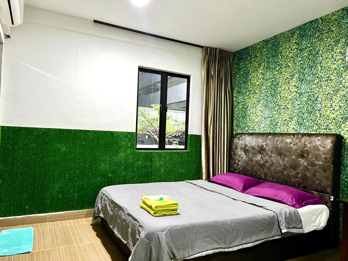 Homestay 55 Джохор Бахру Екстериор снимка